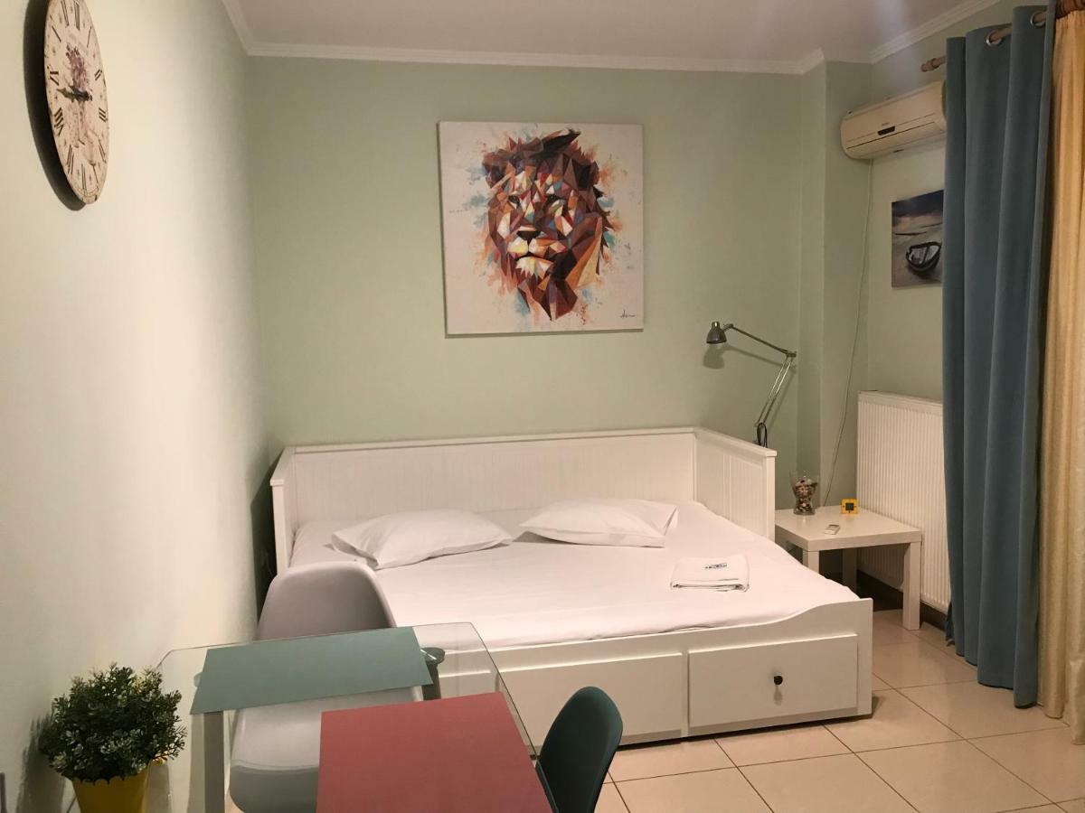 Aegean Studio By The Sea Apartment Peraía Екстериор снимка
